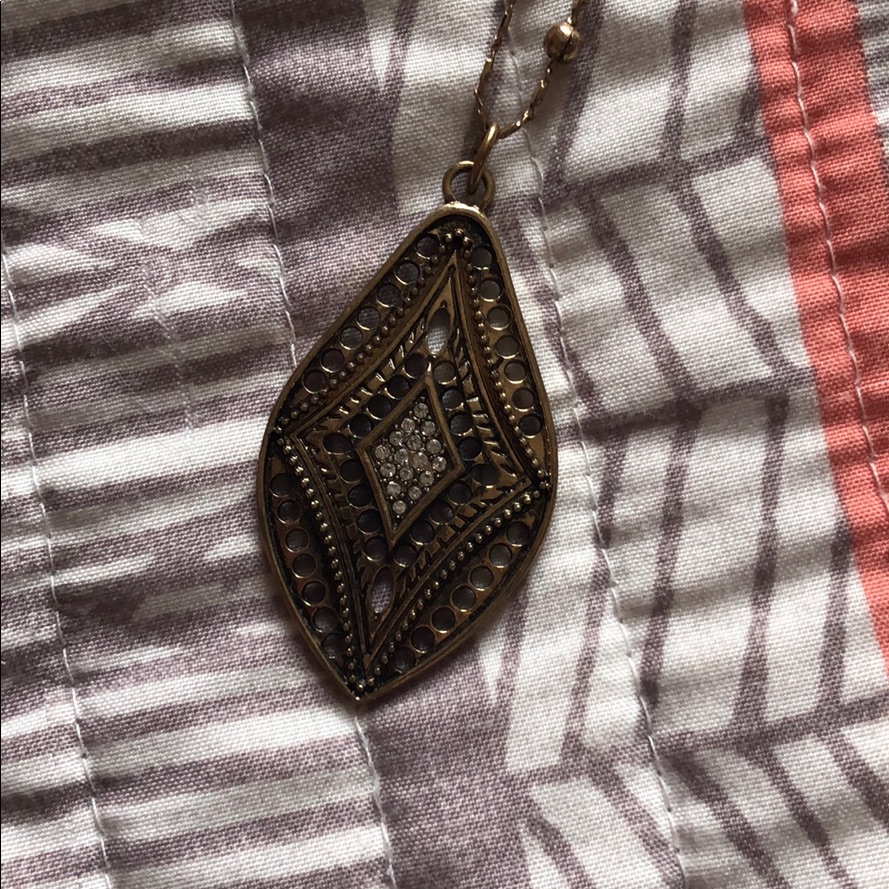 Maurices Brand Necklace Long GoldBrass Tone 15$
